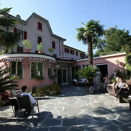 Hotell Park 3*